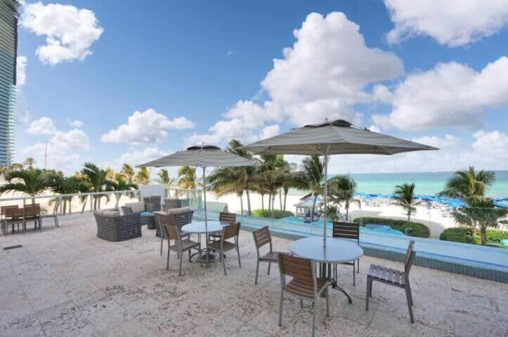 Beachfront Resort - Pool - Ocean View Balcony- Gym Miami Beach Ngoại thất bức ảnh